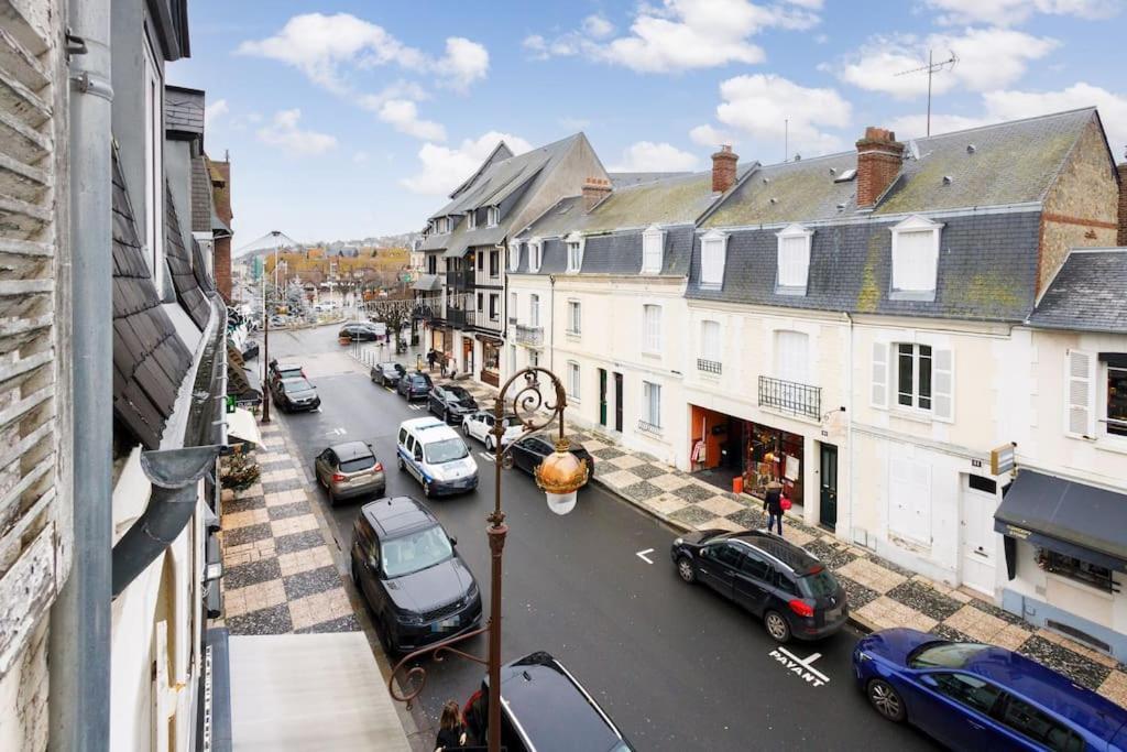 Anj Appartement Centre Ville Deauville Exterior foto